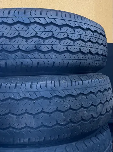 Par de pneus 16 IVECO e DUCATO 195/75 R16C 80% ( 195/75/16 )