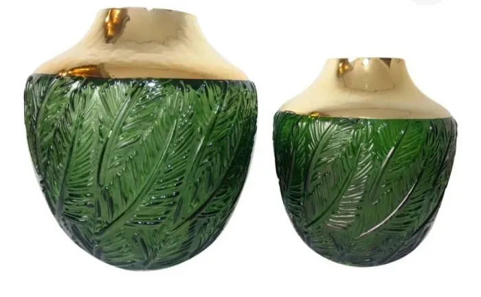 Dupla de vasos bojudo Elegante relevo Folhas verdes com Dourado