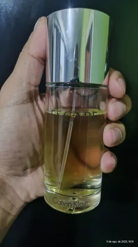 Perfume Calvin Klein Escape Eau de Toilette