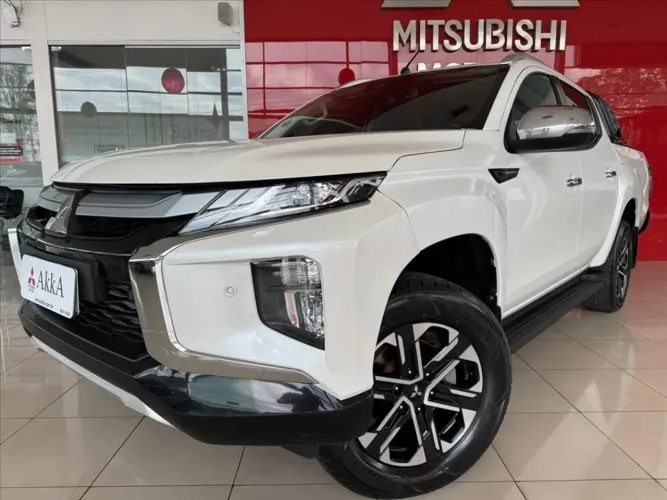 Mitsubishi L200 2024