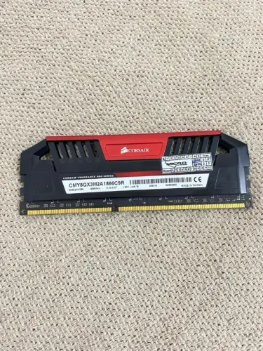 Memoria Corsair Vengeance 4GB 1866MHZ cmy8gx3m2a 1866c9r