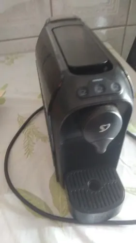 um cafeteira elétrica