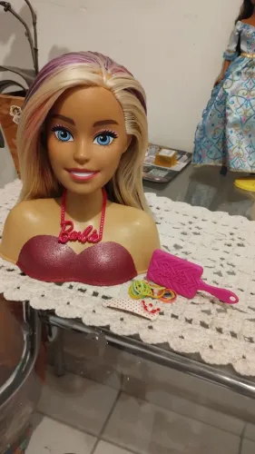 Cabeça de Barbie para pentear e brincar