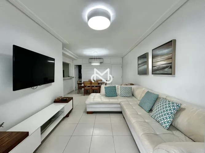 Apartamento de Alto Padrão no Módulo 07, em Riviera de São Lourenço.