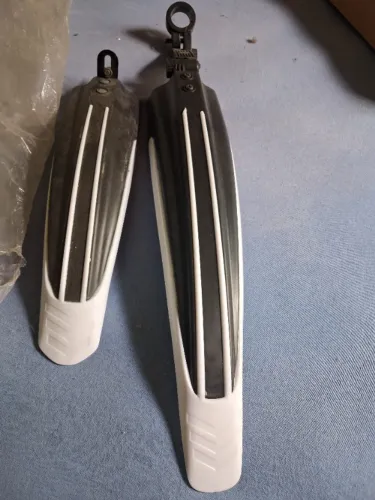 vendo par de Paralamas de bike novo sem uso ..