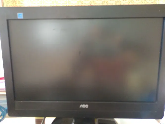 Monitor preto 