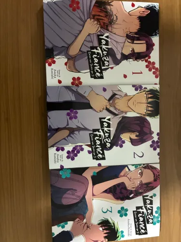 Mangá yakuza fiance (inglês) volumes de 1 a 3