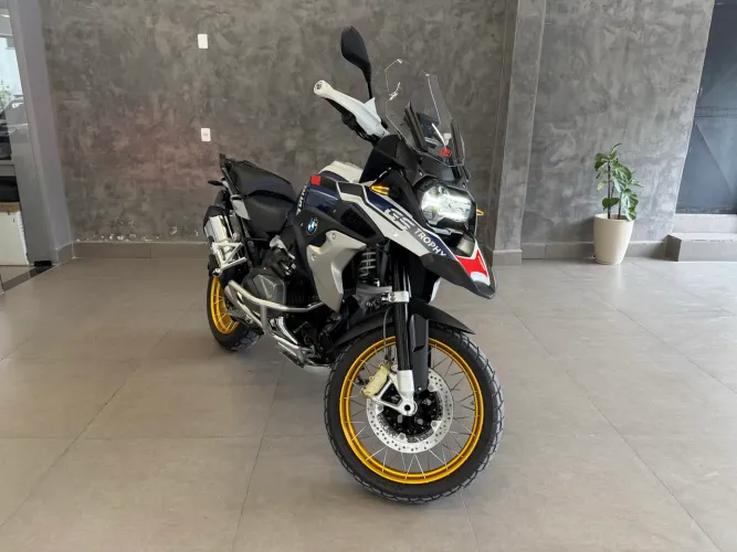 BMW 1250 GS Premium Trophy 2023 - Apenas 5.000 Km 