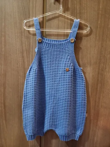 Macacão de tricô azul para bebê da Loja Boneco de Neve - Tamanho 2