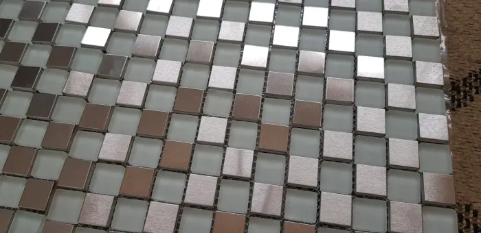 Pastilhas de vidro/inox