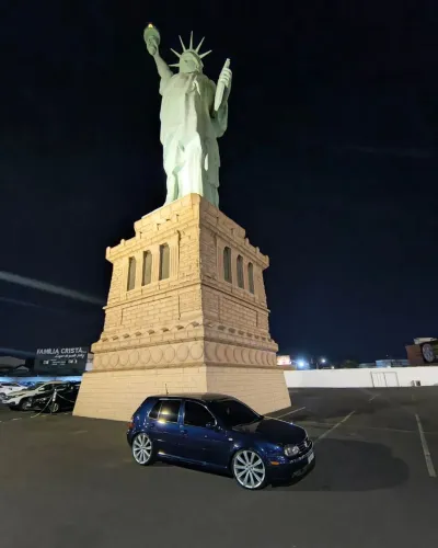 Volkswagen Golf 1.6 MI/ 1.6 MI Gener./black & Silver 2000