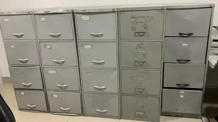 Arquivos de aço 4 gavetas