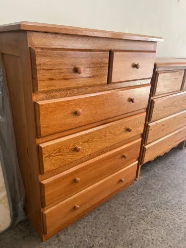 Cômoda de 5 gavetas 