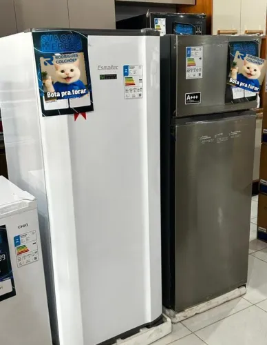 Geladeira Média $2099,99 Oferta ! * 