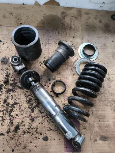 Recuperação de amortecedores de motos