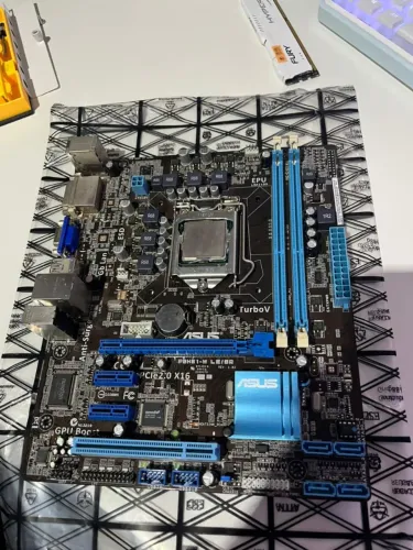 Placa mãe asus , i5 2400