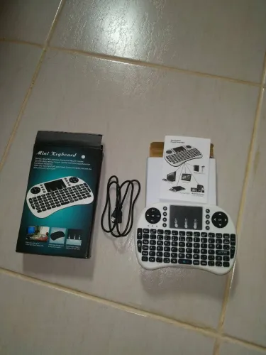 Mini Teclado que fi e Wireless com Touchpad para TV