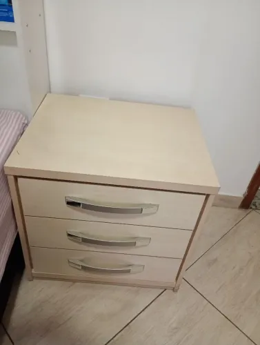 Criado mudo 3 Gavetas 