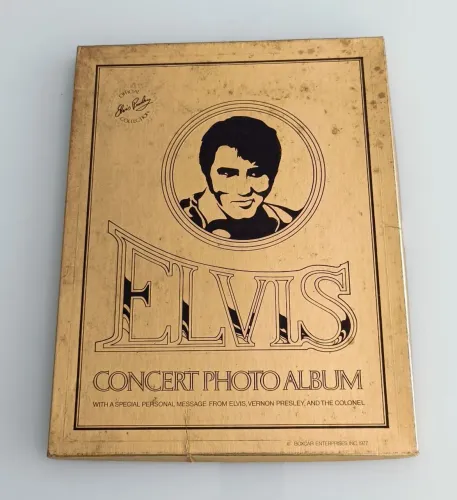 Álbum de fotos de shows do Elvis Presley 1977 - Colecionador