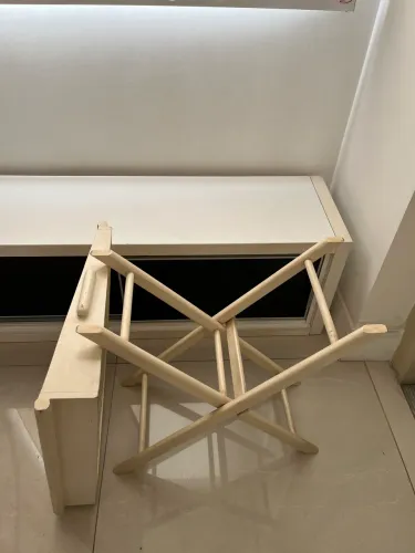 Mesa expositora madeira dobrável 