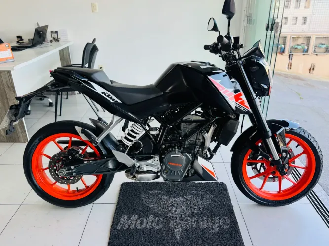 Ktm Duke 200 Abs - 2021 IMPECÁVEL 