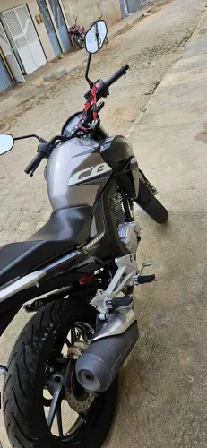 Honda Twister 250 2020 CBS - Oportunidade imperdível