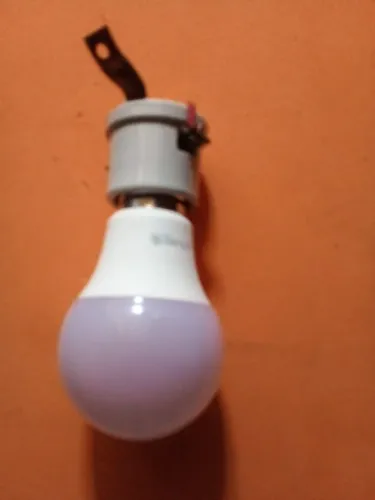 bocal de lâmpada com lâmpada de 9w