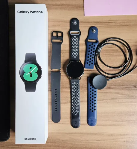 Relógio / Smartwatch Galaxy Watch 4 - 40mm