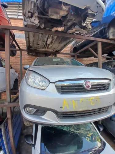 Sucata Fiat Siena Essence 2014/15