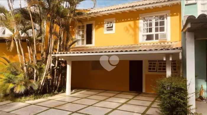 Casa com 4 quartos à venda, 194 m² por R$ 2.100.000 - Camorim Pequeno - Angra dos Reis/RJ