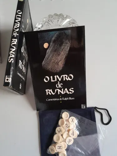 Livro de Runas