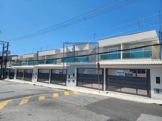 Casa em Vila Barros, Guarulhos: 140m², 4 dormitórios, 1 suíte, 4 banheiros - venda e locaç
