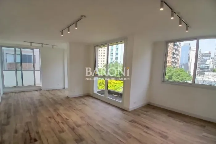Baroni Imóveis, imobiliária em Moema, especializada em compra e venda de imóveis residenci