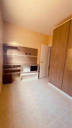 ELIZA MIRANDA (Semi mobiliado)