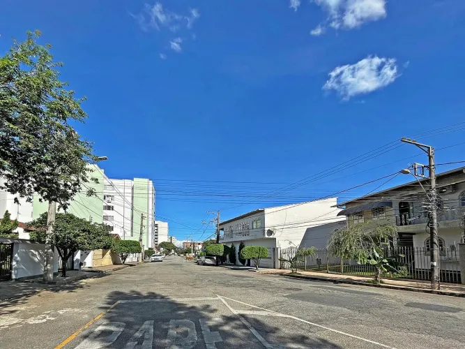 Duas casas juntas - Bairro Imbaubas - Ipatinga/MG - 660 m²