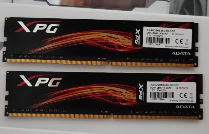 Memória RAM XPG DDR4 16GB (2x8GB) 2666MHz