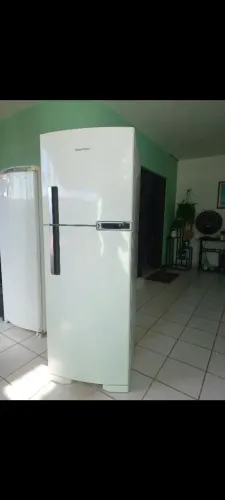 Geladeira frost free dúplex semi nova