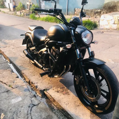 Vendo moto Kawasaki Vulcânica S 650