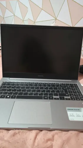 Samsung Book E30 Intel Core I3 - 4GB 120SSD