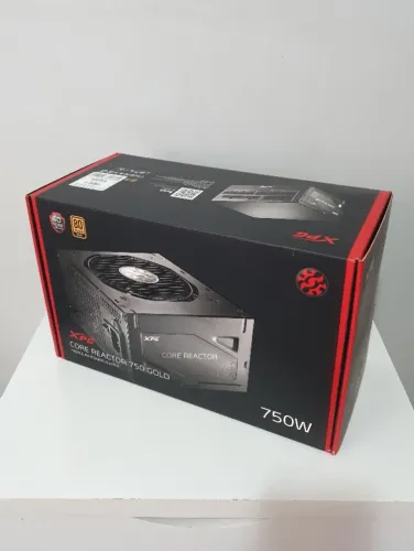 Fonte XPG Core Reactor 750W Gold