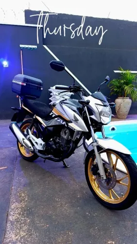 CG Titan Edição especial