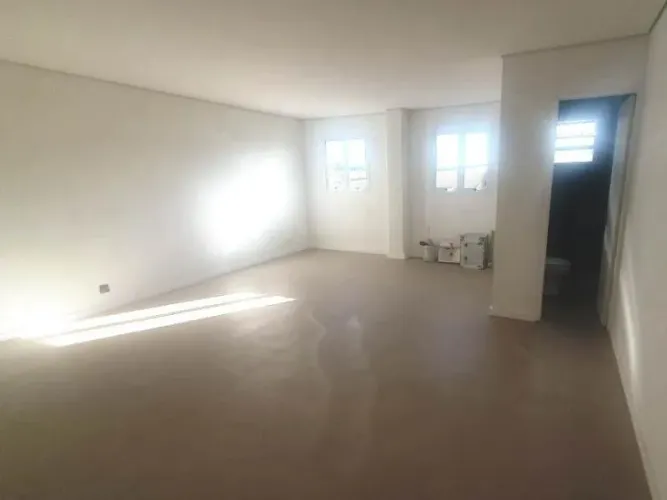 Comercial - Piratininga