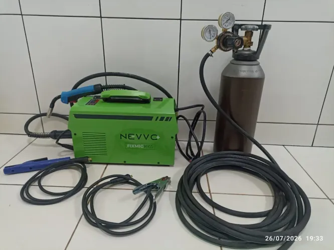 Máquina de Solda MIG/TIG/MMA + Cilindro 7L Novo - Usada poucas vezes!