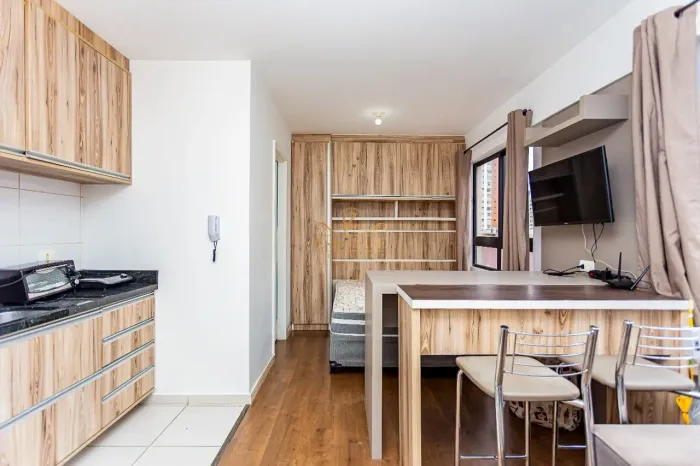 STUDIO PARA LOCAÇÃO NO CENTRO DE CURITIBA