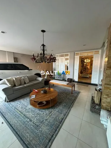 CASA A VENDA NA MARAPONGA - 4 SUÍTE , 7 BANHEIROS