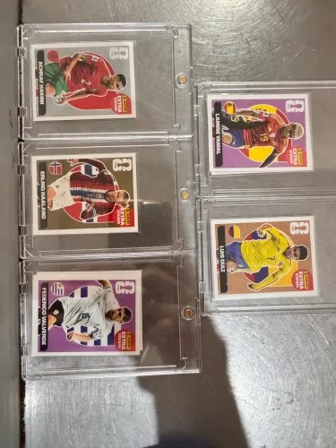 Figurinhas legends