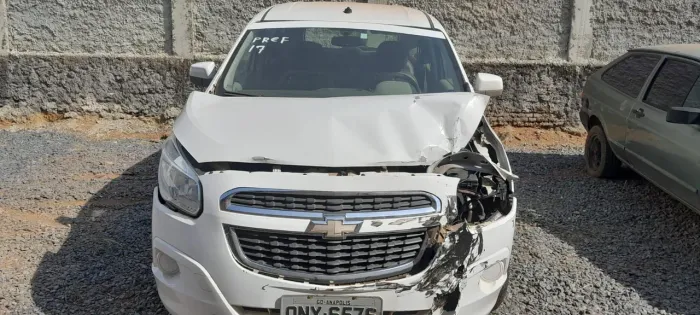 Compramos carros batidos e caminhonete batido