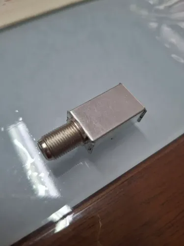 Caixa blindada conector antena 2414F - reparo - Philco, TCL, AOC entre outros.