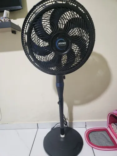 Ventilador de coluna arno