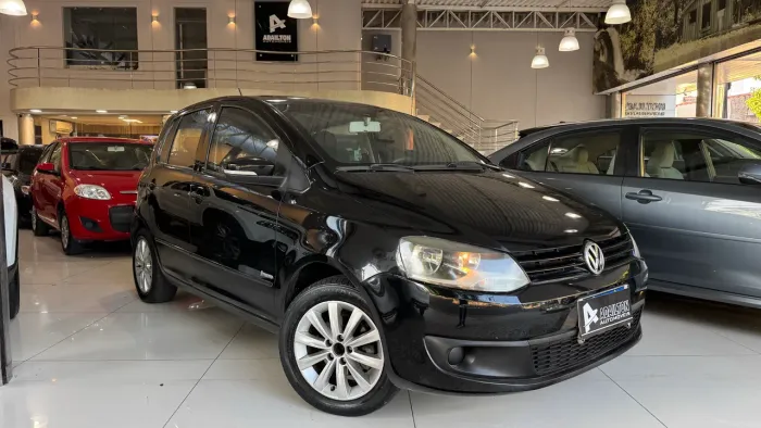 Volkswagen Fox 1.6 MI I Motion Total Flex 8V 5P 2012